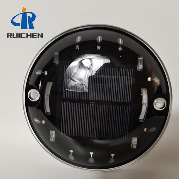 <h3>Blinking Solar Led Road Stud With Spike</h3>

